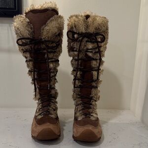 Lafuma Women's Brown Faux Fur Lace-Up Boots